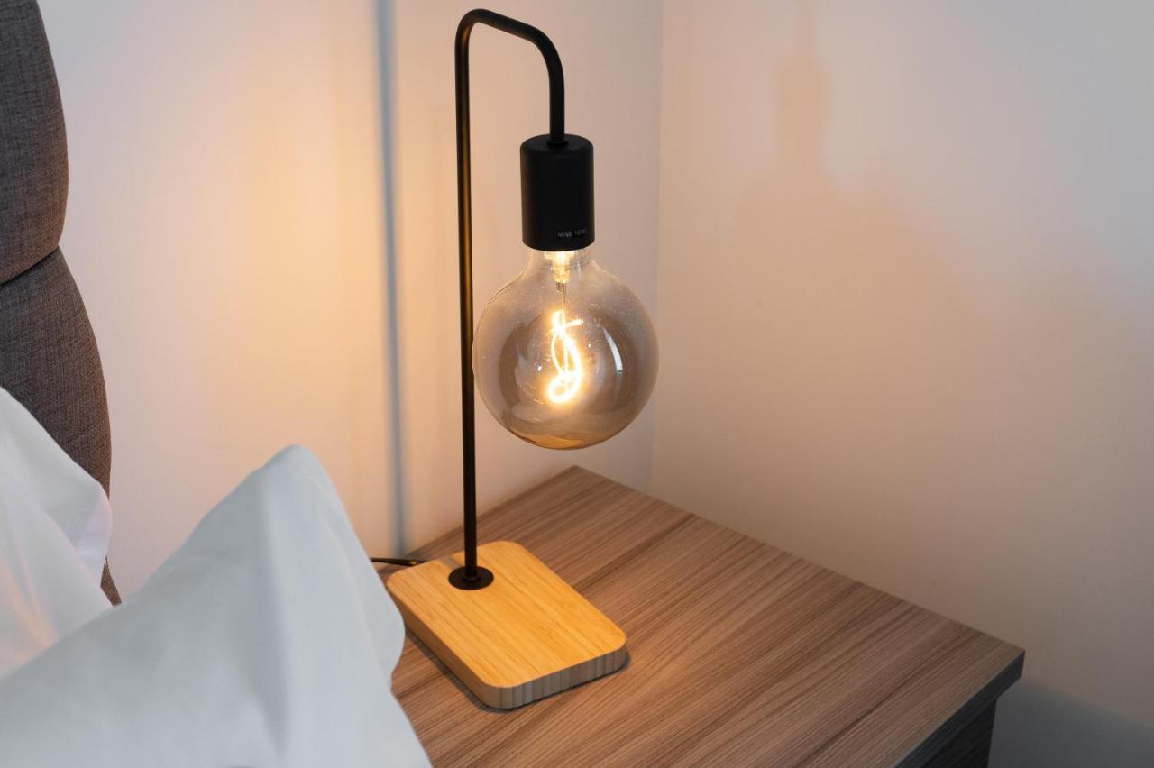 The Glenroy - Tv In Every Bedroom! スウォンジー エクステリア 写真